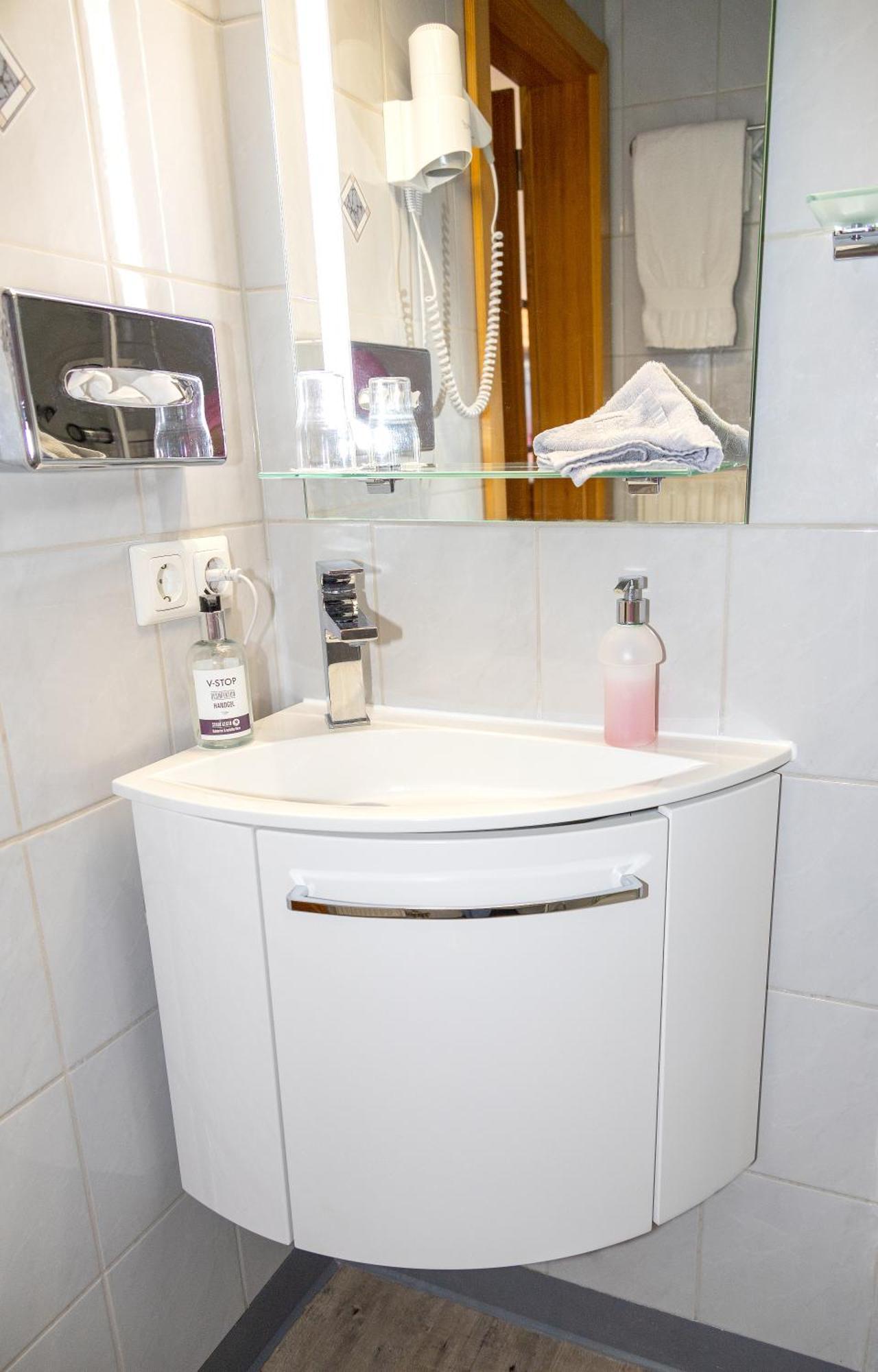 Hotel Bluetenhotel Village 3*
